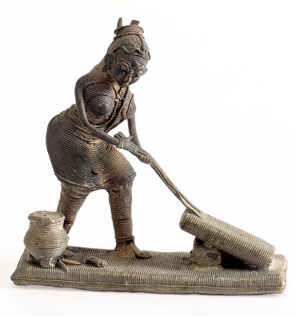 Lady Washing Clothes - Dhokra Statuette